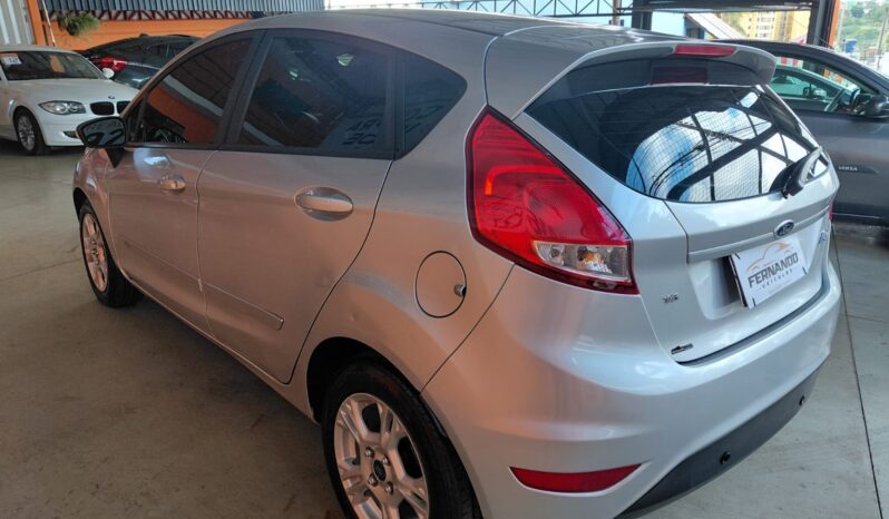 
								Ford Fiesta completo									