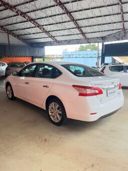 
										Nissan sentra 60.000 2015 completo									
