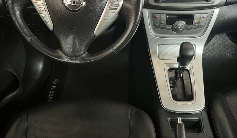 
								Nissan sentra 60.000 2015 completo									