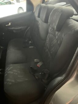 
										Fiat Siena 32000 2011 completo									
