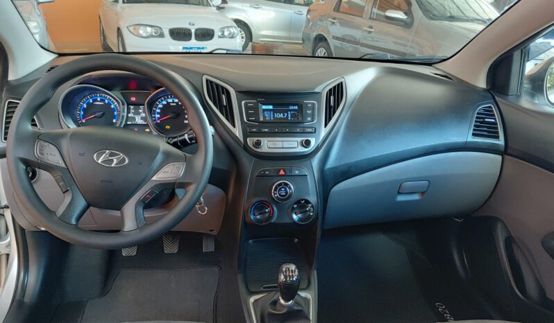 
								Hyundai HB20S Confort plus completo									