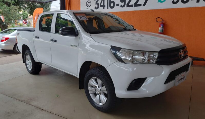 
								Hilux 4X4 completo									