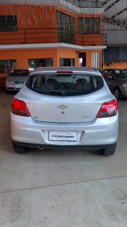
										Chevrolet Onix LT completo									
