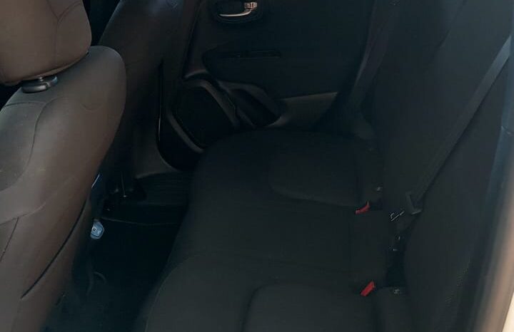 
								Jeep renegade sport completo									