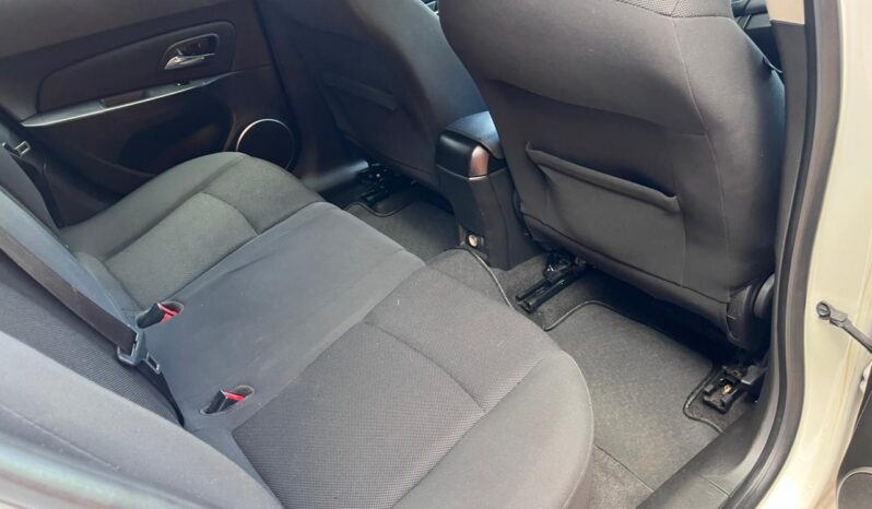 
								CRUZE SPORT LT completo									