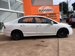 
										CIVIC BRANCO EXS 1.8 completo									